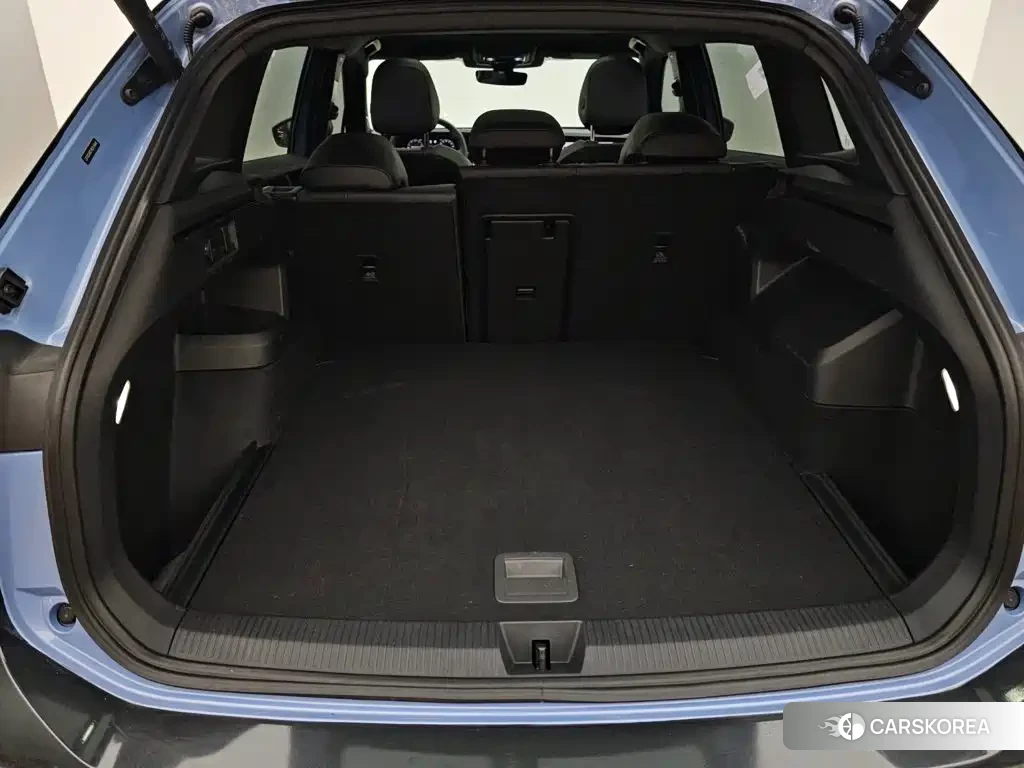 Volkswagen Tiguan L id 4628343 из Китая 17