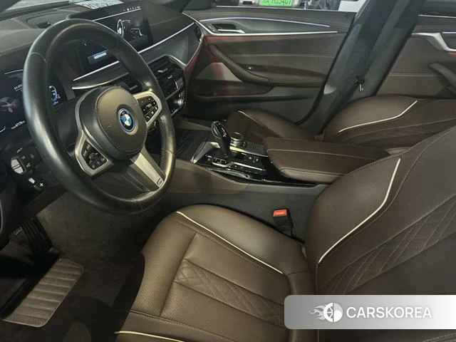 BMW 5 series PHEV id 4321271 из Китая 13