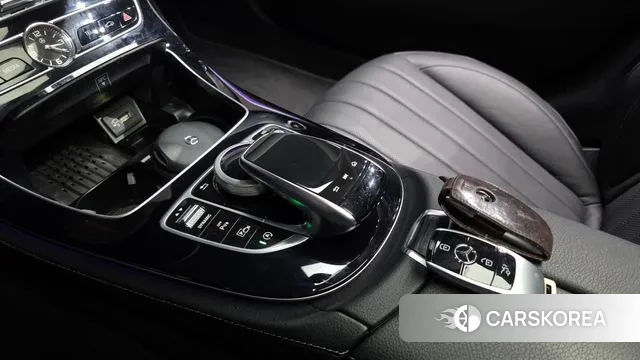 Mercedes-Benz E-Class W213 id 3367998 из Кореи 19