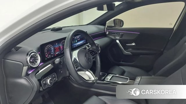Mercedes-Benz A-Class W177 id 4280509 из Кореи 19