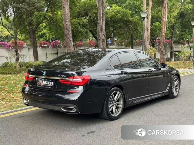 BMW 7 series id 3907748 из Китая 11