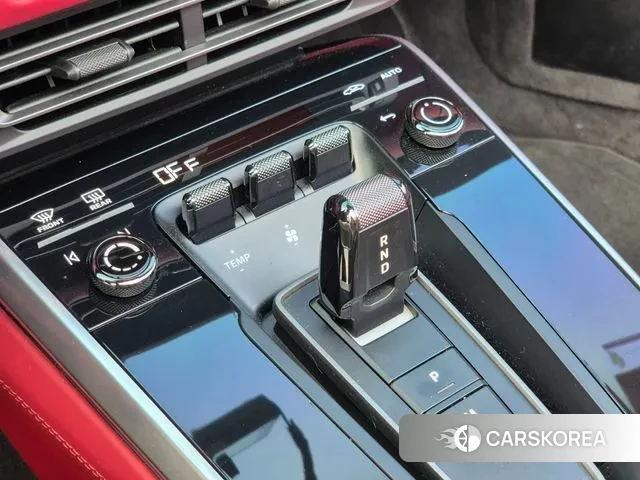 Porsche 911(992) id 3472340 из Кореи 19