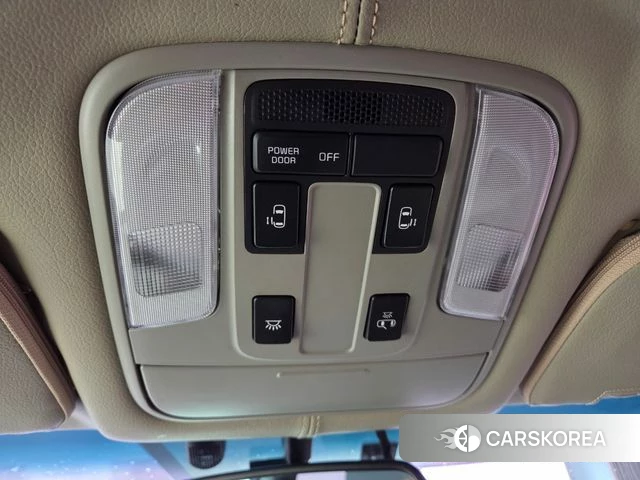 Kia The New Carnival id 3801325 из Кореи 16