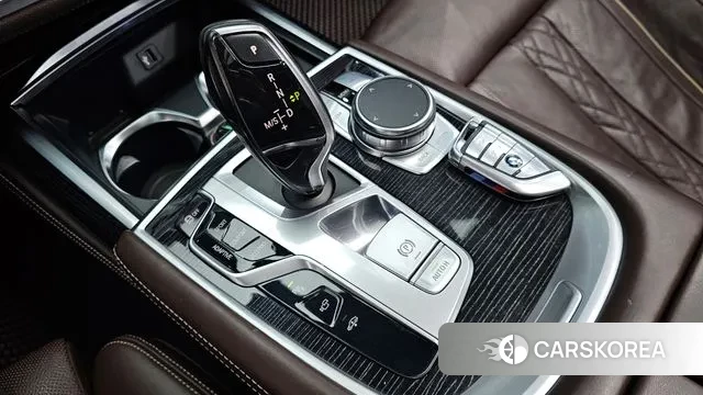 BMW 7 Series (G11) id 3656454 из Кореи 19