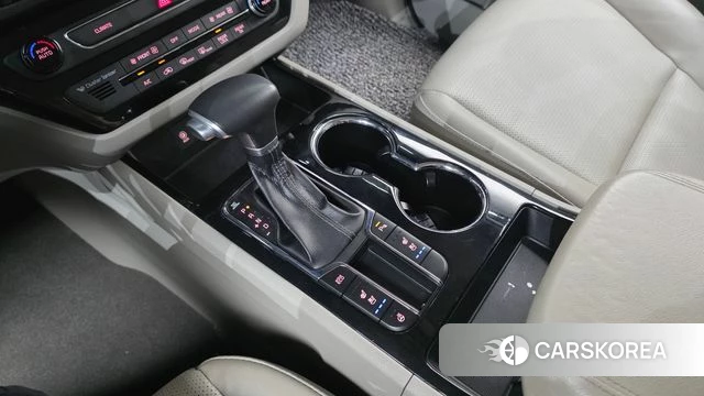 Kia The New Carnival id 4595690 из Кореи 30