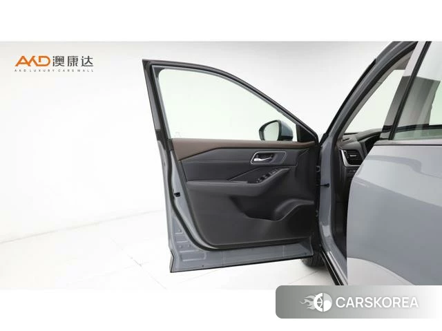 Nissan Qijun id 4273610 из Китая 9