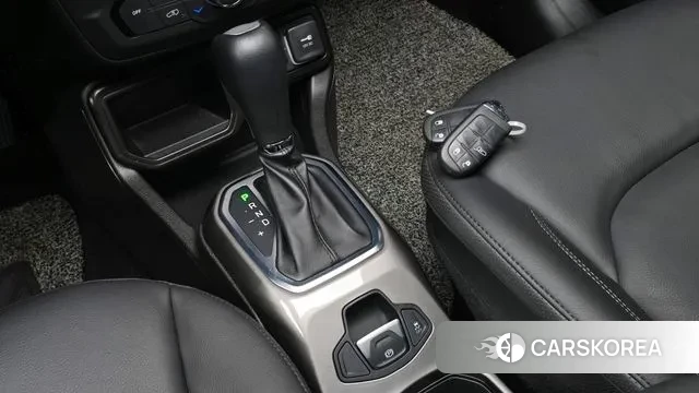 Jeep Renegade id 2998881 из Кореи 19