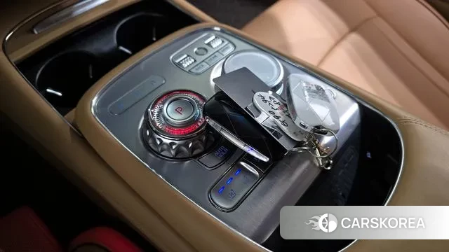 Genesis G90 (RS4) id 3467678 из Кореи 19