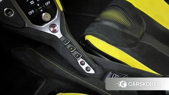 McLaren 750S id 2978876 из Кореи 19