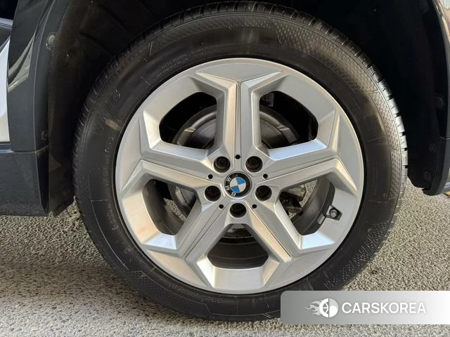 BMW X1 id 4275493 из Китая 23