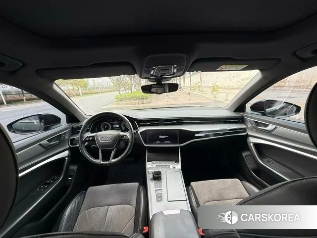 Audi A6L id 4255977 из Китая 9