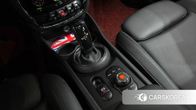 Mini Cooper Clubman id 4683849 из Кореи 32