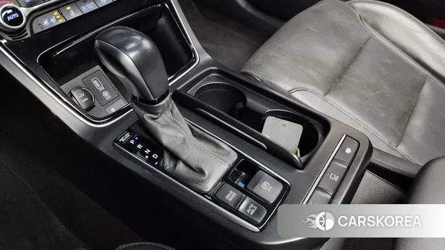 Hyundai Grandeur IG Hybrid id 3617388 из Кореи 19