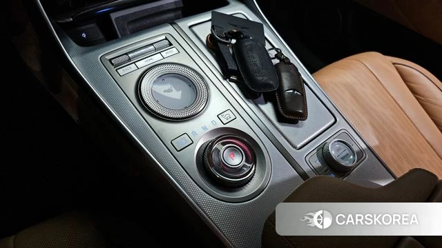 Genesis GV80 id 4202541 из Кореи 32