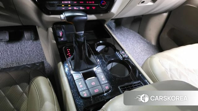 Kia The New Carnival id 3924560 из Кореи 19