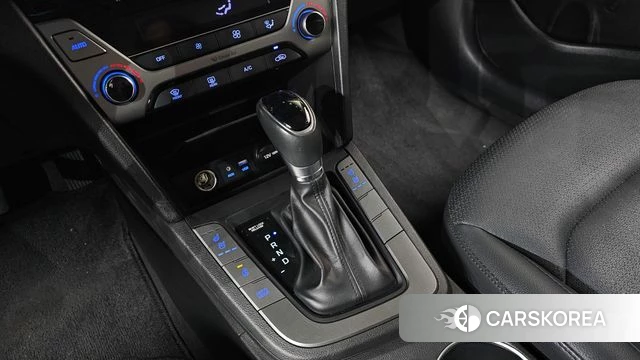 Hyundai Avante AD id 3894337 из Кореи 19