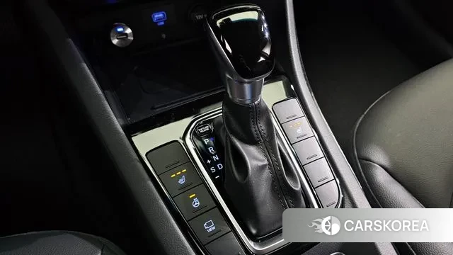 Hyundai The New Ionic Hybrid id 3155836 из Кореи 19