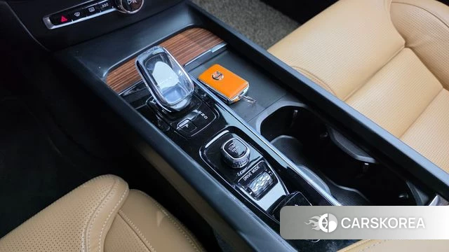 Volvo S60 3rd generation id 4525010 из Кореи 19