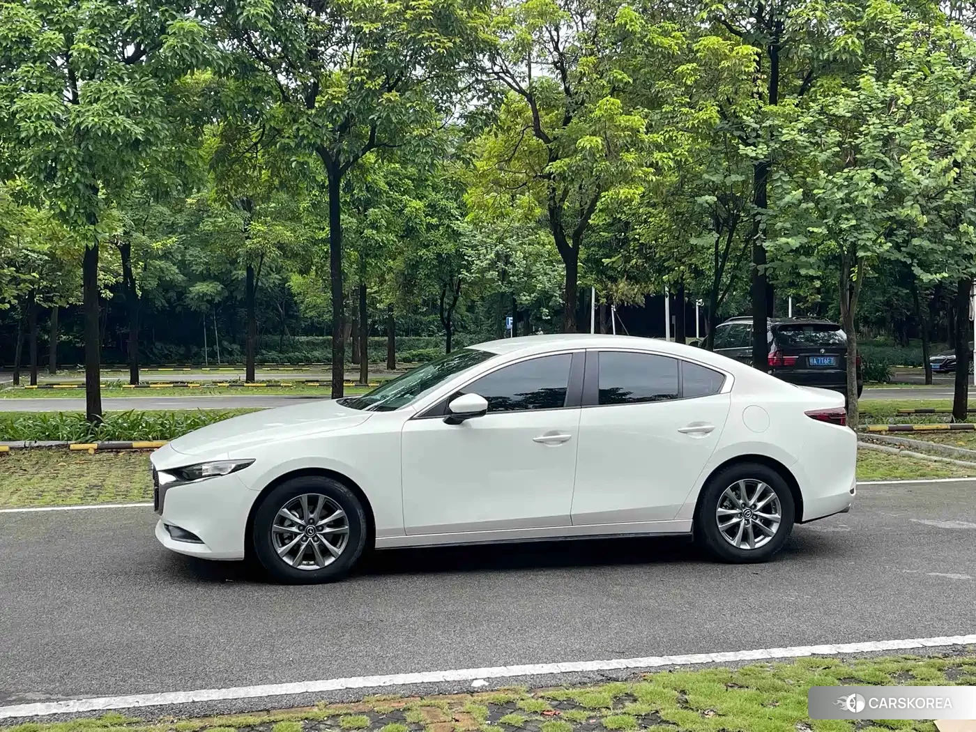 Mazda 3 id 4669321 из Китая 17