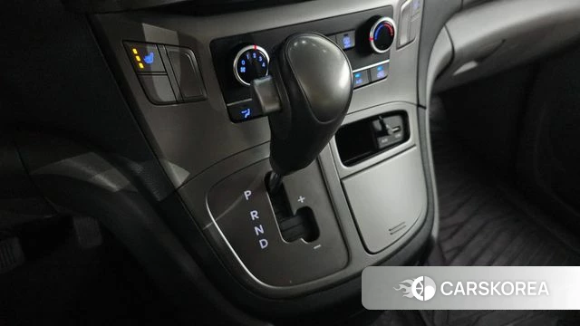 Hyundai The New Grand Starex id 4179466 из Кореи 19