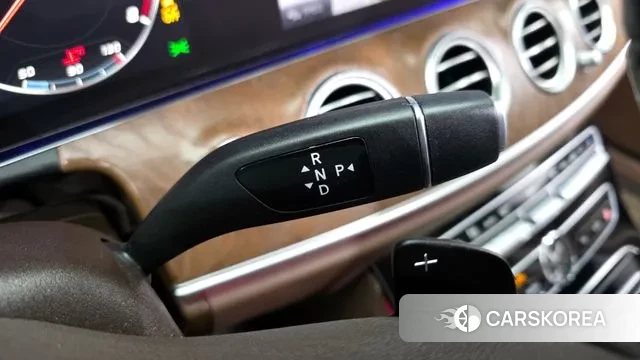 Mercedes-Benz E-Class W213 id 3736564 из Кореи 19