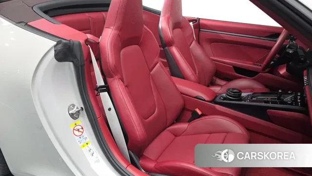 Porsche 911(992) id 3503468 из Кореи 19