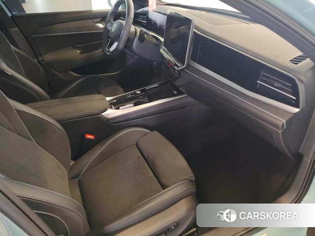 Volkswagen Passat id 4387638 из Китая 37