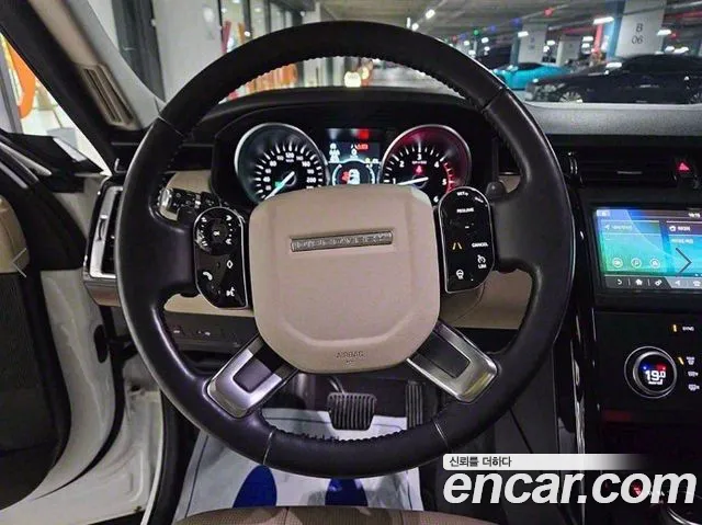 Land Rover Discovery 5 id 2825437 из Кореи 18