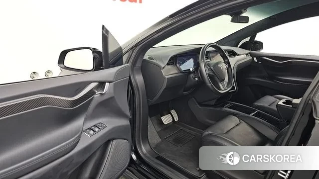 Tesla Model X id 3547198 из Кореи 19