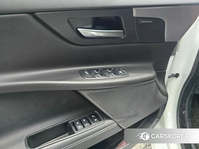 Jaguar XE id 4574100 из Кореи 15