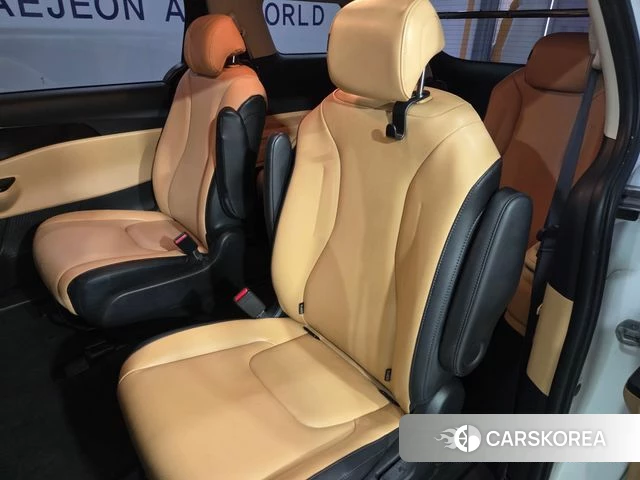 Kia Carnival 4th generation id 4519209 из Кореи 18