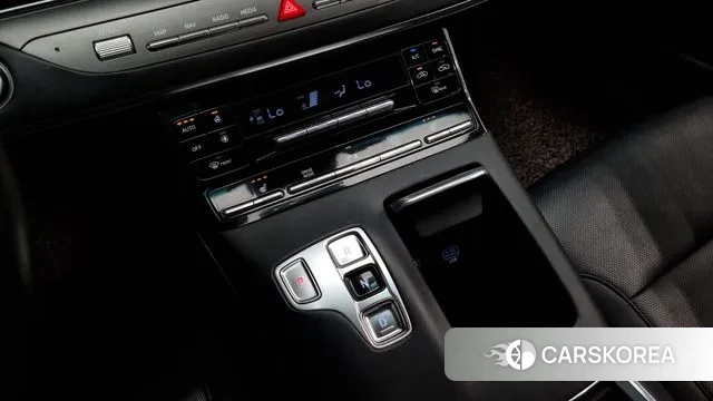 Hyundai The New Grandeur IG id 3232184 из Кореи 19