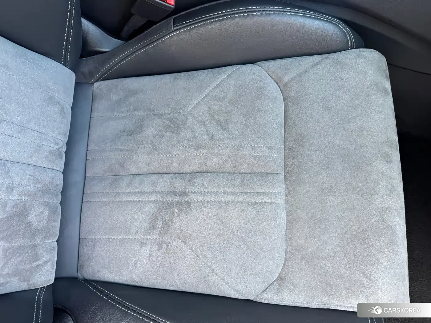 Audi A6L id 4576373 из Китая 31