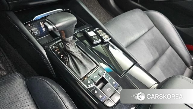 Kia Come New K7 id 3873640 из Кореи 19