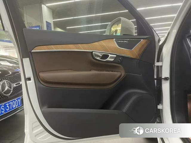 Volvo XC90 id 4221867 из Китая 9