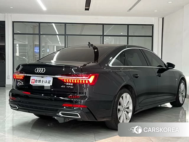 Audi A6L id 4278762 из Китая 15