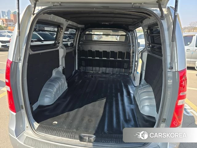 Hyundai The New Grand Starex id 3844951 из Кореи 19