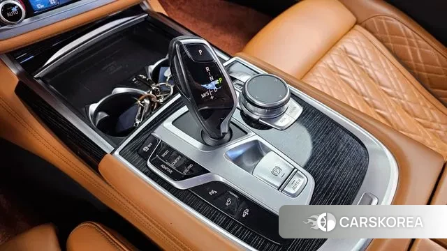 BMW 7 Series (G11) id 3170225 из Кореи 19