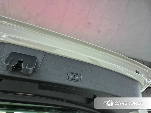 Audi e-Tron id 3818572 из Кореи 9