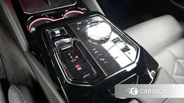 BMW 5 Series (G60) id 4194253 из Кореи 32