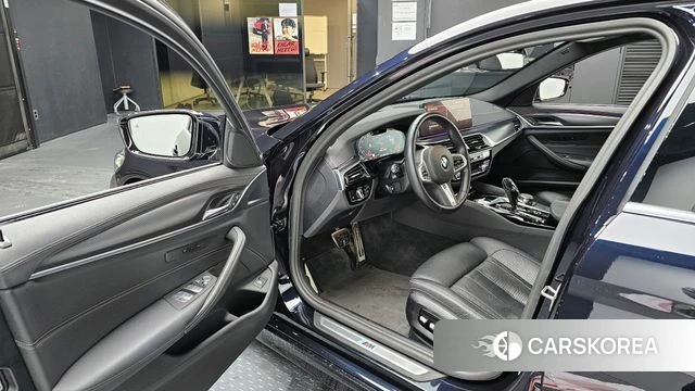 BMW 5 Series (G30) id 3806002 из Кореи 19