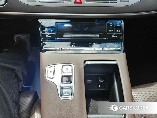 Hyundai The New Grandeur IG id 4557083 из Кореи 19