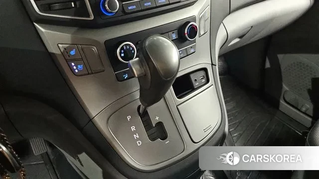 Hyundai The New Grand Starex id 3012938 из Кореи 19