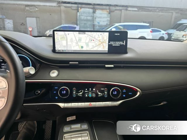 Genesis GV70 id 4691775 из Кореи 16