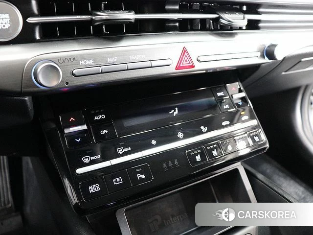 Hyundai Grandeur (GN7) id 4248696 из Кореи 19