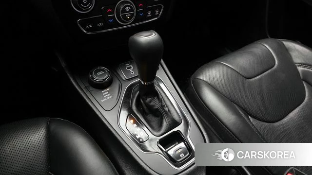 Jeep Cherokee (KL) id 3916150 из Кореи 19