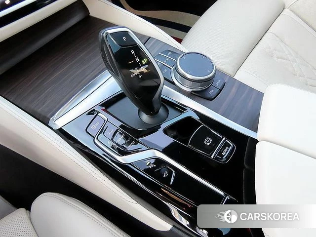 BMW 5 Series (G30) id 4642003 из Кореи 16