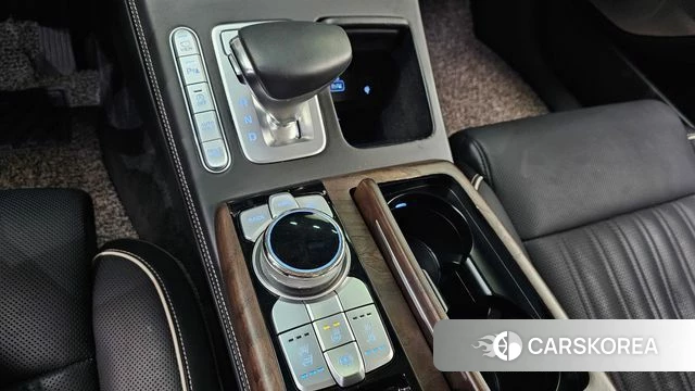 Genesis G90 id 3924182 из Кореи 19