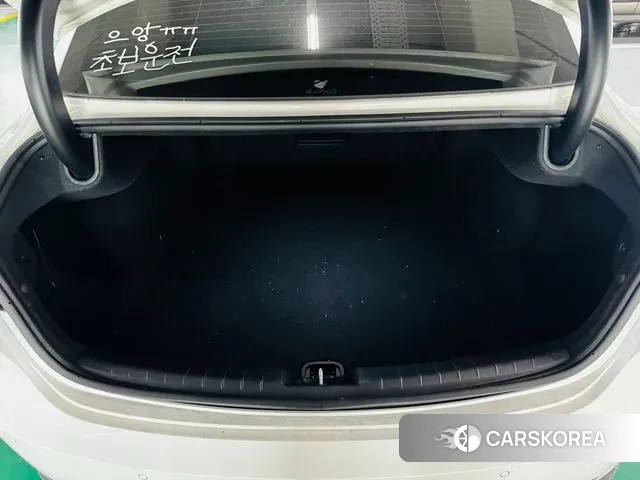 Hyundai The New Grandeur IG id 3373819 из Кореи 16