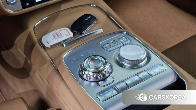 Genesis G90 (RS4) id 4696592 из Кореи 19
